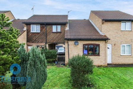 2 bed Mid Terraced House for Rent - Photo 2