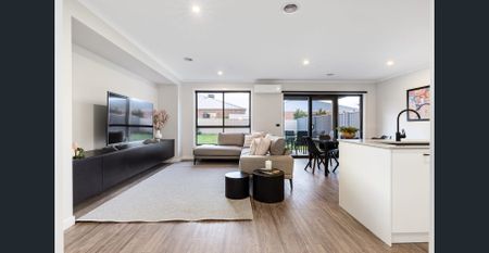 Modern Family Home in Sought-After Alfredton - Photo 2