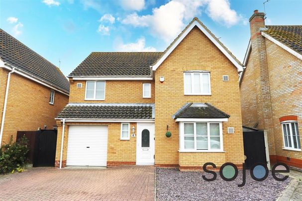 4 bedroom detached house to rent - Photo 1