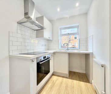 2 bedroom terraced house to rent - Photo 5