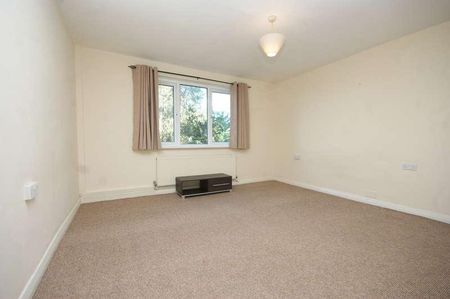 Rodwell Close, Ruislip, HA4 - Photo 4