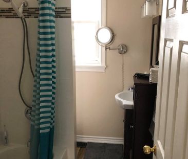 For Lease - 39 Ellerby Square, Vaughan, Ontario - Photo 4