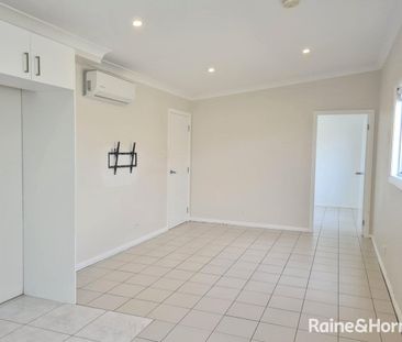 TWO BEDROOM GRANNY FLAT FOR LEASE IN MINTO! - Photo 4