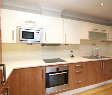 2 bedroom flat to rent - Photo 6