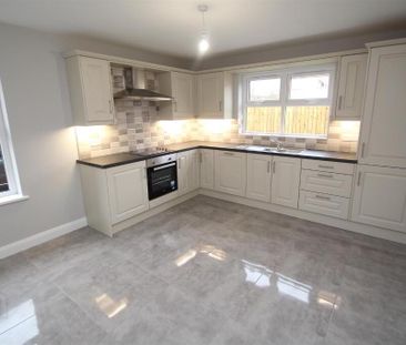 22 Weavers Court, Lurgan, Craigavon, BT66 8FB - Photo 3