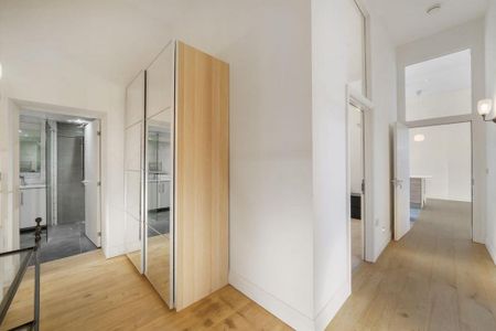3 bedroom flat to rent - Photo 3