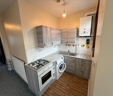 1 bedroom flat to rent - Photo 4