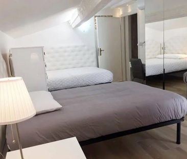 Via Camillo Benso di Cavour, Florence, Tuscany 50121 - Photo 1