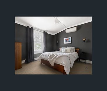 Charming Period Home in a Prime Williamstown Location - Photo 4