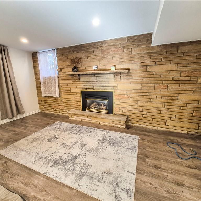 For Lease - 11 Duncairn Avenue Unit# Lower, Kitchener, Ontario - Photo 1