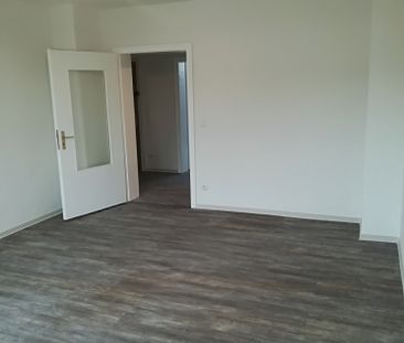 Modernisierte 2-Zimmer-Wohnung in Wuppertal Vohwinkel . Mit Sonnenb... - Photo 4