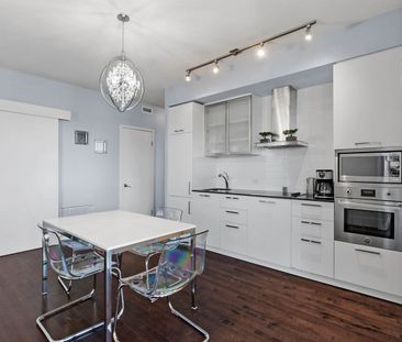 Master Room & Ensuite Bath - Waterfront Toronto - Photo 4