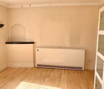 College Street, Nottingham, NG10 - Photo 2