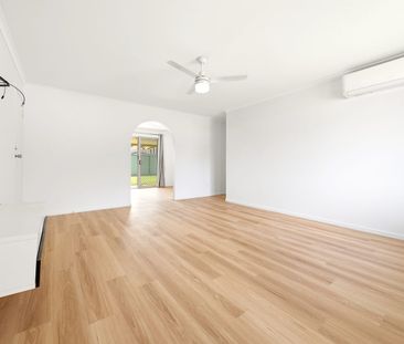 3 Bedroom Airconditioning Spacious Home - Photo 1