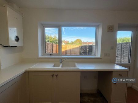 3 bedroom terraced house to rent - Photo 4