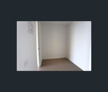 604/74 QUEENS ROAD, Melbourne, Vic 3004 - Photo 1