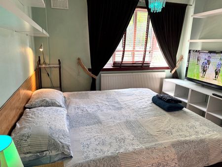 3 Bed Flat, Chadworth House, N4 - Photo 3