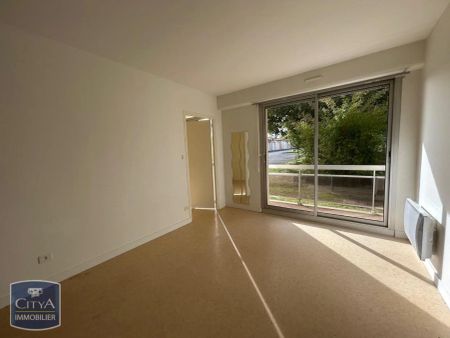 Appartement à louer 2 pièces 32.73m² - Photo 2