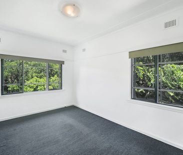 Top Floor Apartment in Quiet Location - Photo 1