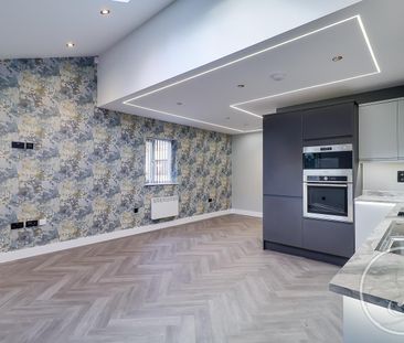 St Martins Apartments, Chapeltown Road, Leeds - Photo 6