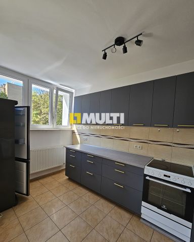 Trzy pokoje z balkonem widok na Katedrę ! - Photo 4