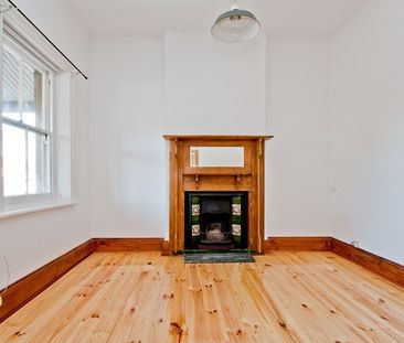 QUAINT MAINSONETTE - Photo 2