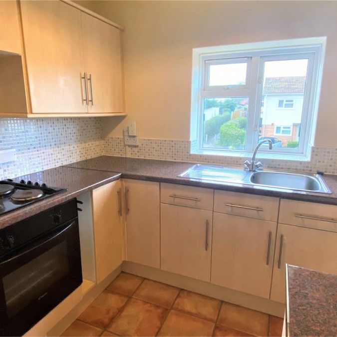 Milton Road, Taunton - Photo 1