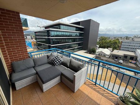 Positioned perfectly right in the heart of the CBD. - Photo 3