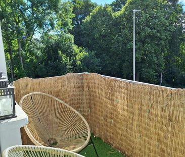 Location Appartement 4 pièces 96m² MONT ST AIGNAN 76130 - Photo 6