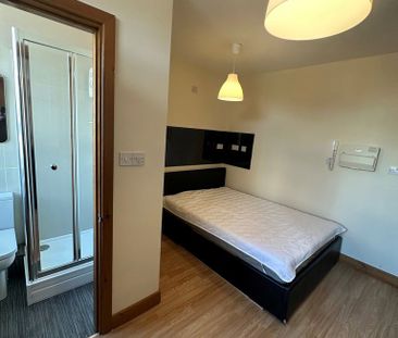Queens Road Room 15 - Photo 4