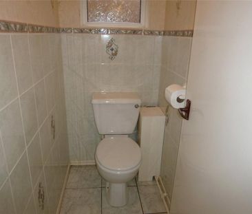 2 bedroom bungalow to rent - Photo 6