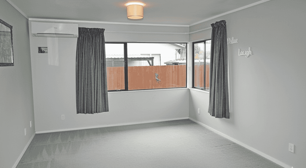 Charming 3-Bedroom Home in Brookfield - Photo 1