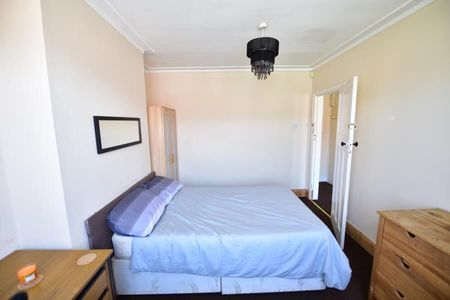 Belle Vue Road, Hyde Park - Photo 3