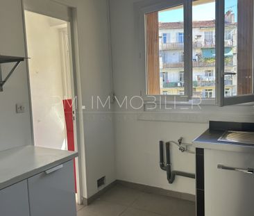 T3 CINQ AVENUES 4èmeDans semi-récent, 4ème étage avec ascens - Photo 4