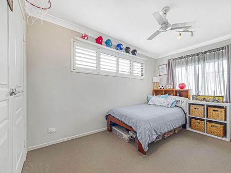 Centrally Located Modern Home with Spa and Additional Study! - Photo 4