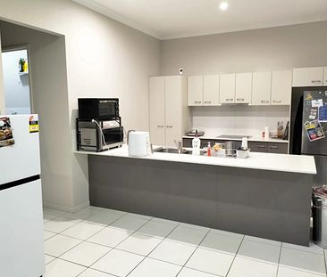 Lovely Clean Shared House In Pimpama - Photo 6