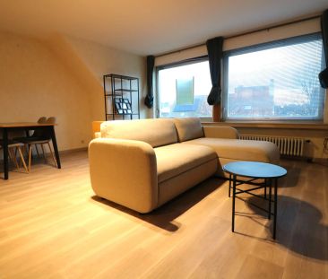 Centraal gelegen éénslaapkamerappartement met terras achteraan. - Photo 4