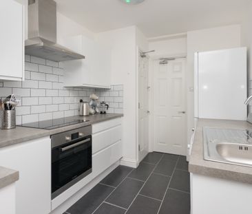 Richmond Road Room 3 - Photo 6