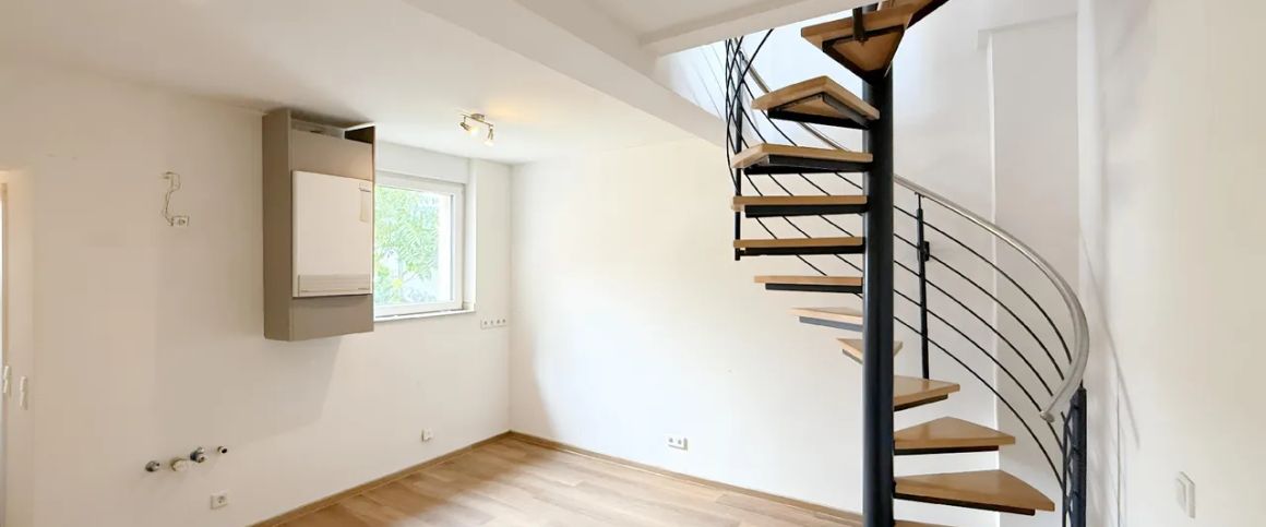 GROßZÜGIGE MASIONETTE WOHNUNG IN KREFELDER INNENSTADT ZU MIETEN! - Foto 1