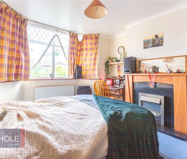 3 bedroom semi-detached house to rent - Photo 5