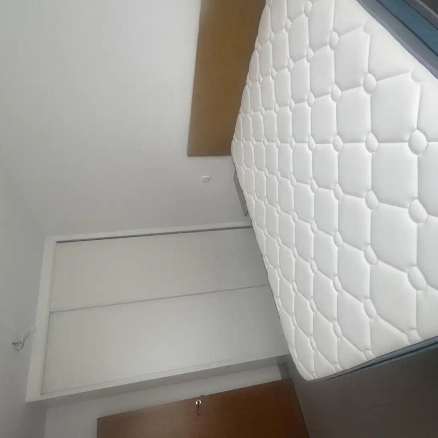 Piso de alquiler en Calle Vial 1, 225m, Soto del Henares - Photo 1