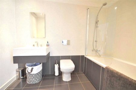 37 Potato Wharf, Castlefield, Manchester City Centre, Manchester, M3 4BB - Photo 5