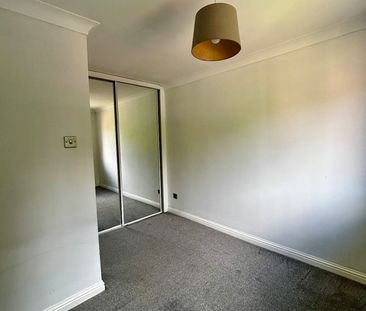 2 Bed Flat, Morley, LS27 - Photo 5