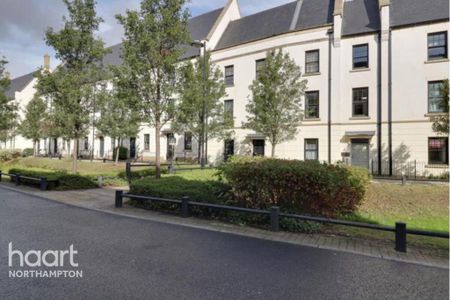 5 bedroom terraced house to rent - Photo 2