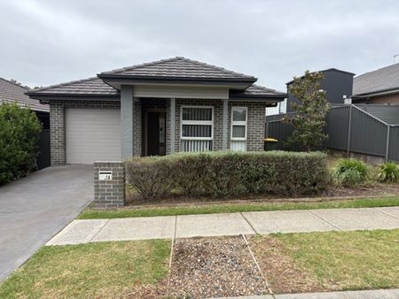 Modern 2-Bedroom Home in a Prime Location - Photo 4