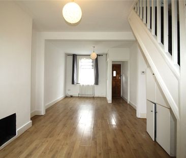 2 bedroom house to rent - Photo 3