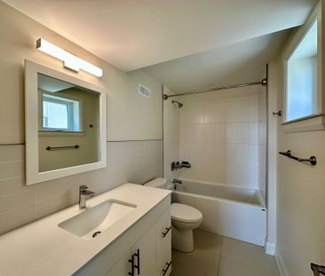 For Lease - 33 MAPLE GROVE Road Unit# 306, Kanata, Ontario - Photo 2