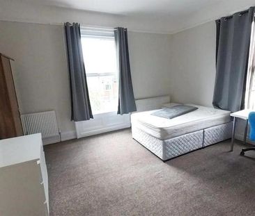 9 bedroom house to rent - Photo 2