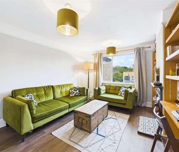 Madrid Road, Guildford, Berkshire, GU2 - Photo 2