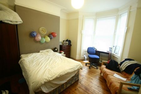 2 Bed - Tavistock Road, Jesmond, Ne2 - Photo 3